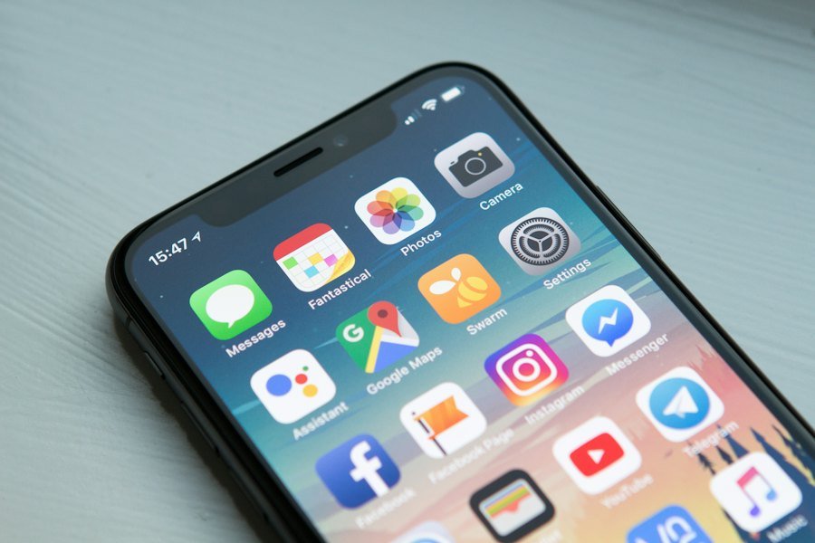 Responsive website on a mobile phone